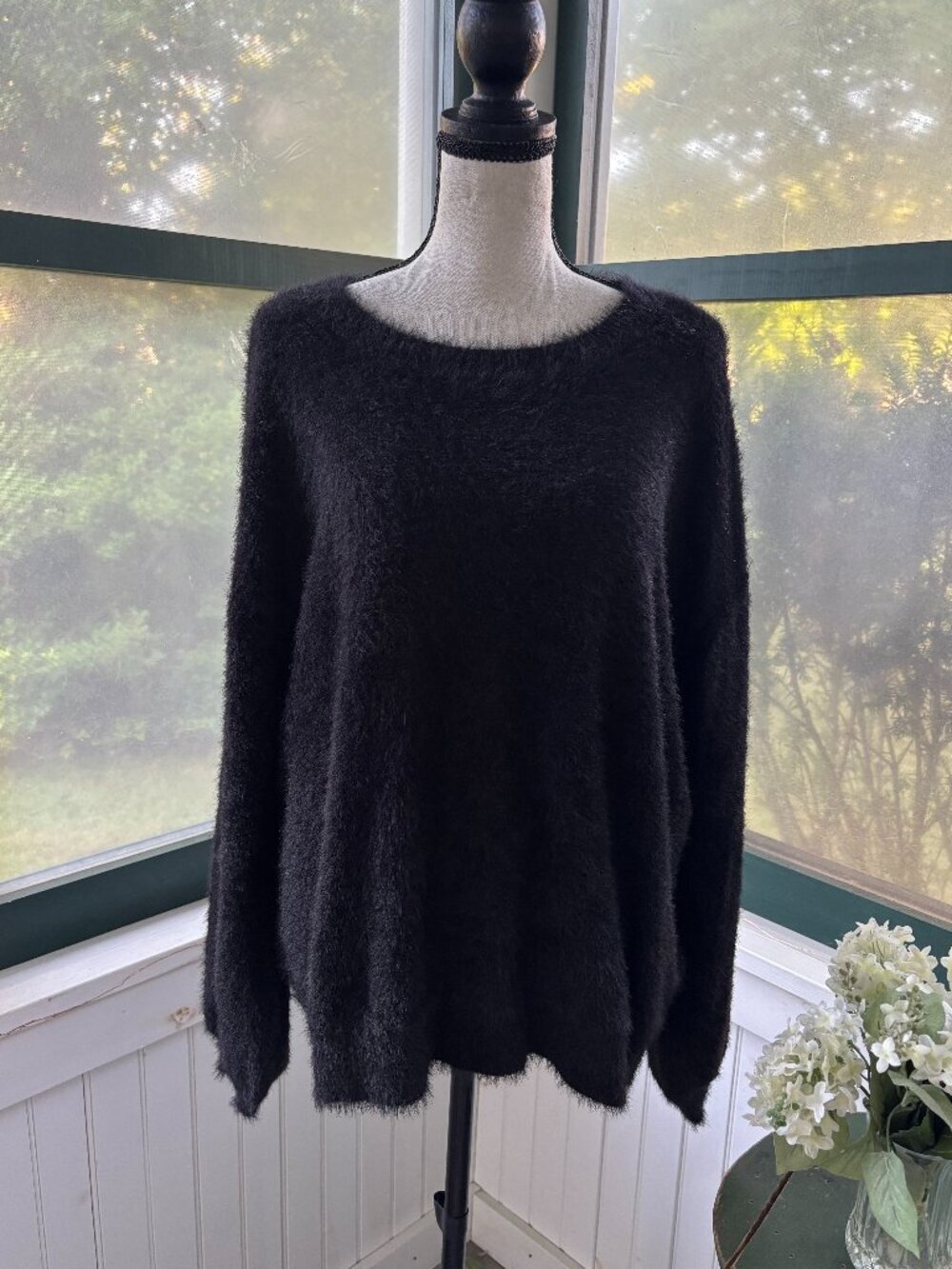 I.N.C. International Concepts Black Eyelash Fuzzy Sweater XL NWT